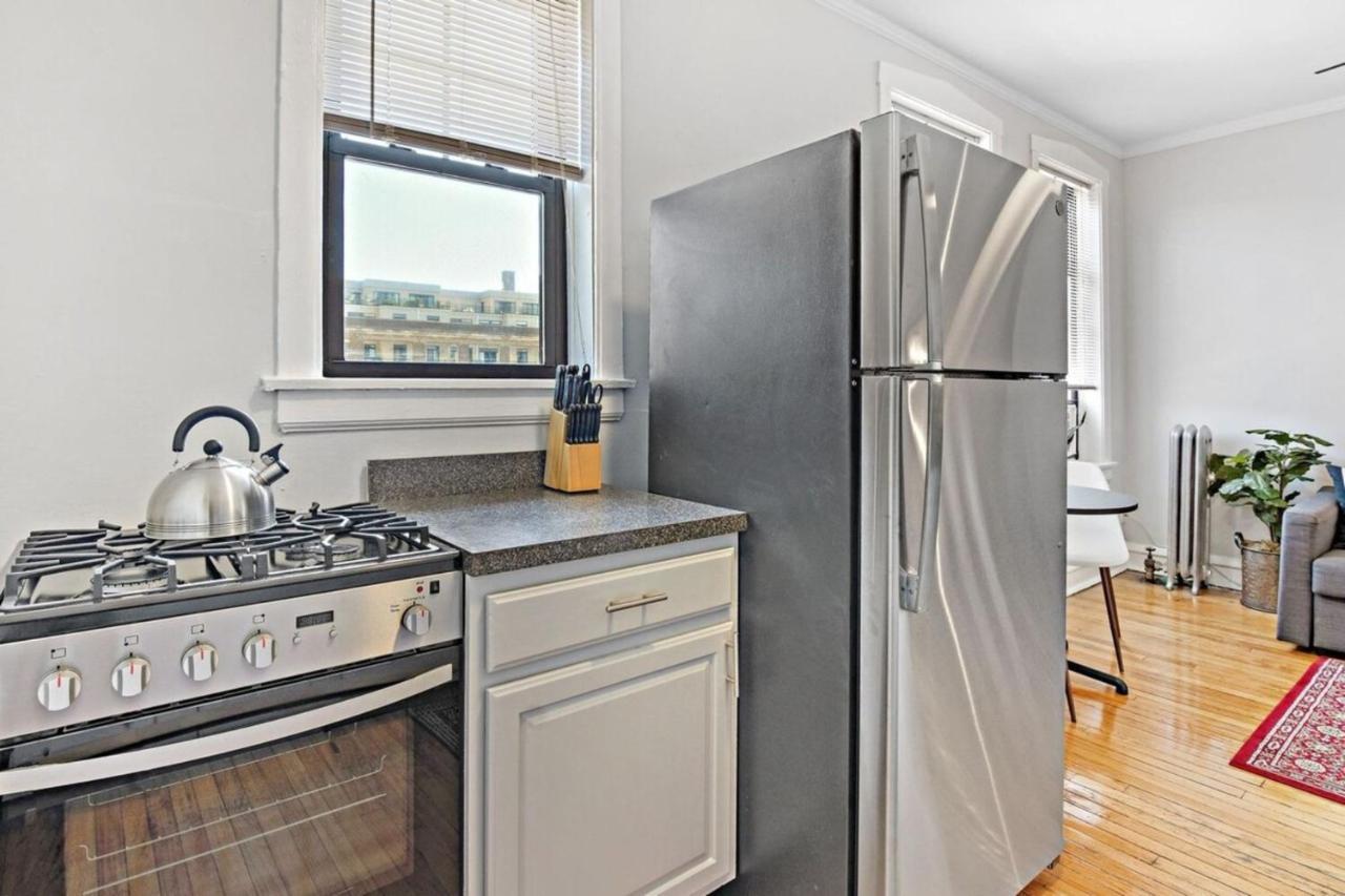 1Br Modern Apt Close To Shops & Restaurants - Belmont C6 Chicago Dış mekan fotoğraf